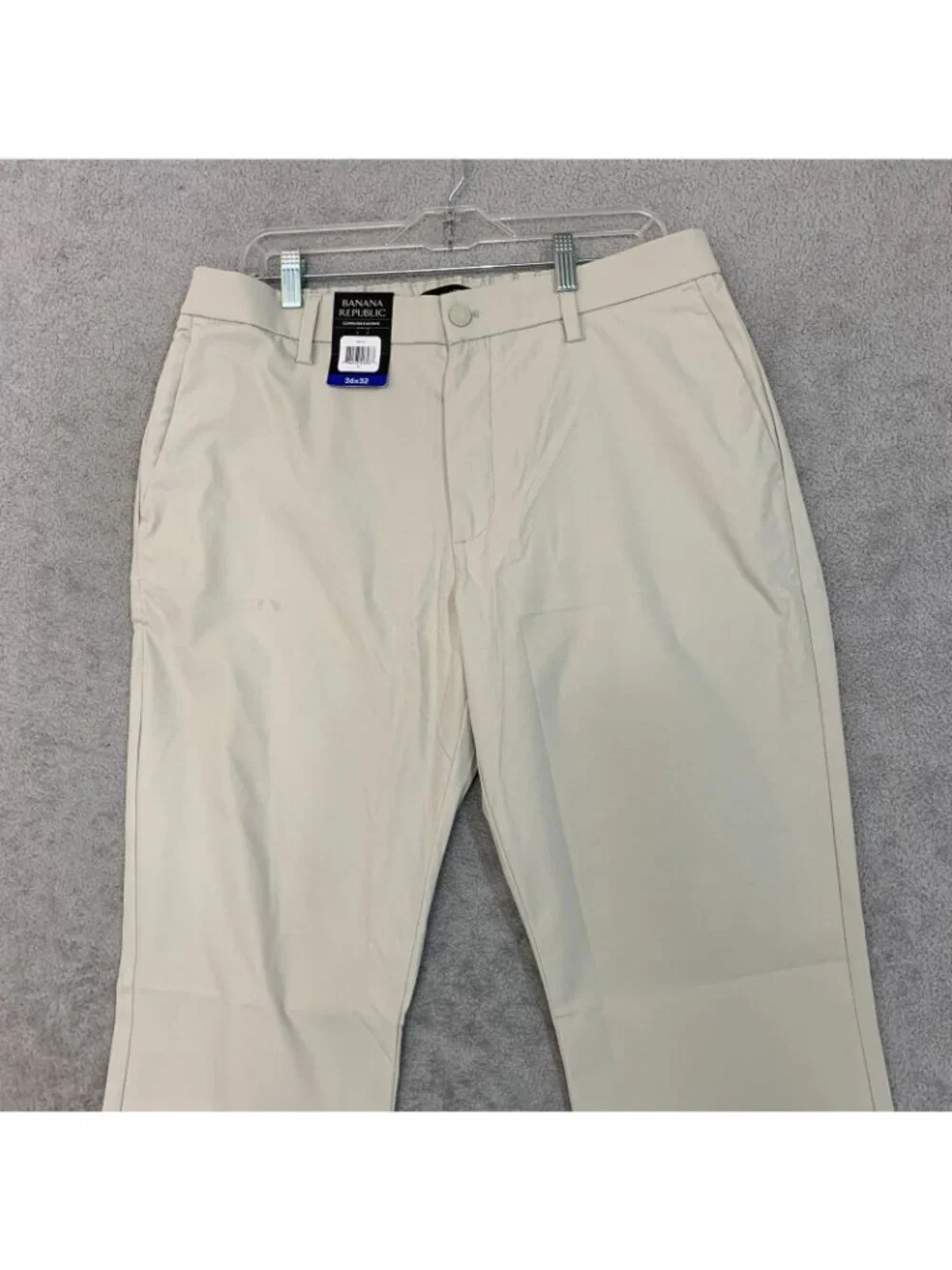 NWT Banana Republic Men’s 36X32 Beige Commuter Flex Tech Pants Polyester